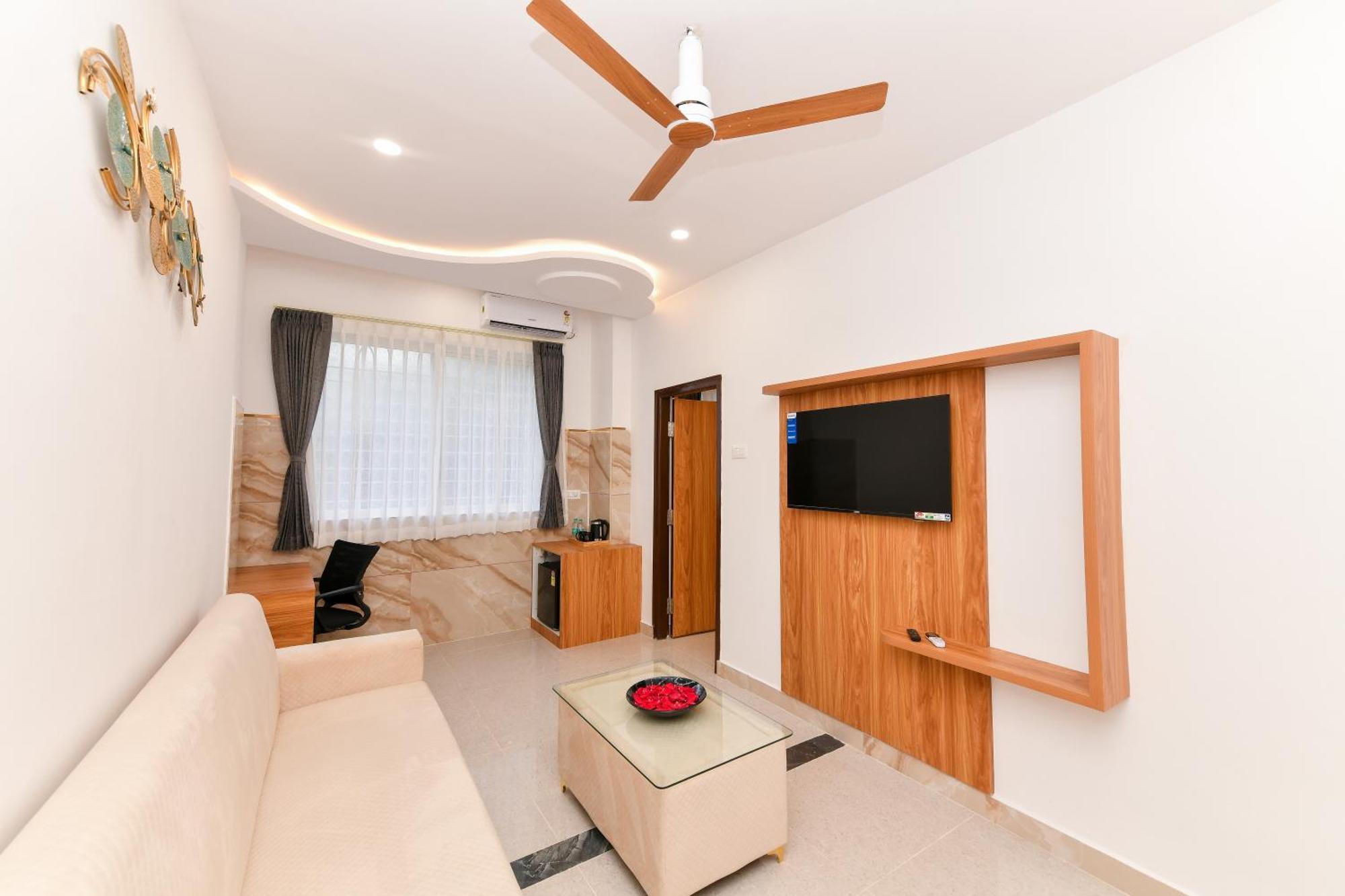 Hotel Shine International Mysore Exterior photo