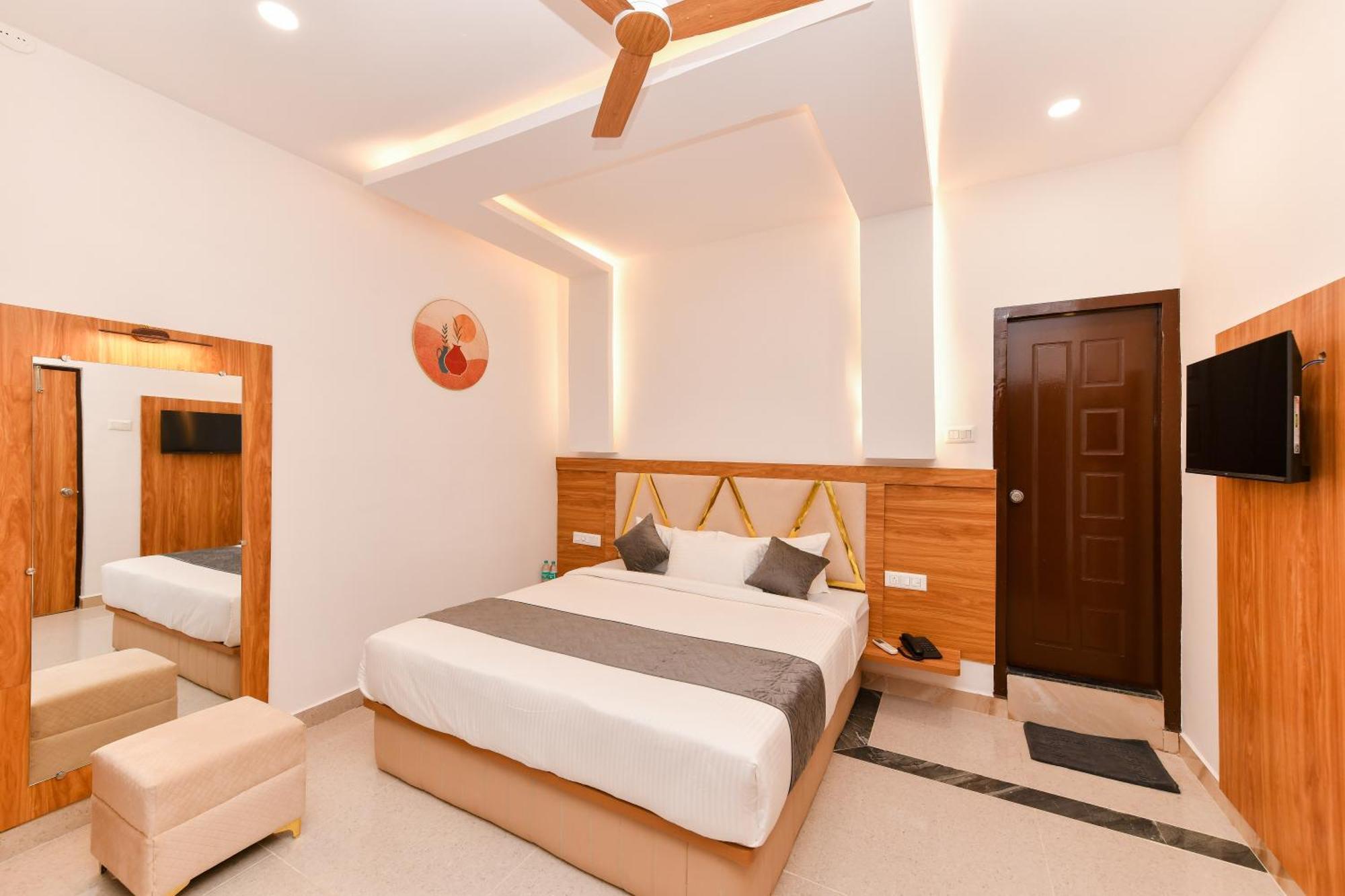 Hotel Shine International Mysore Exterior photo