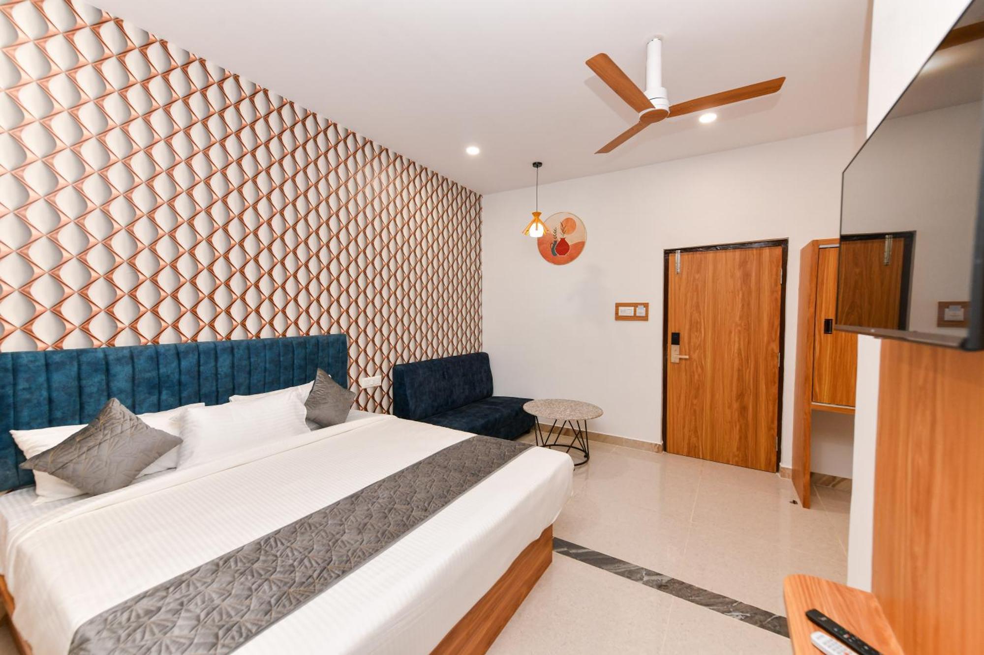Hotel Shine International Mysore Exterior photo