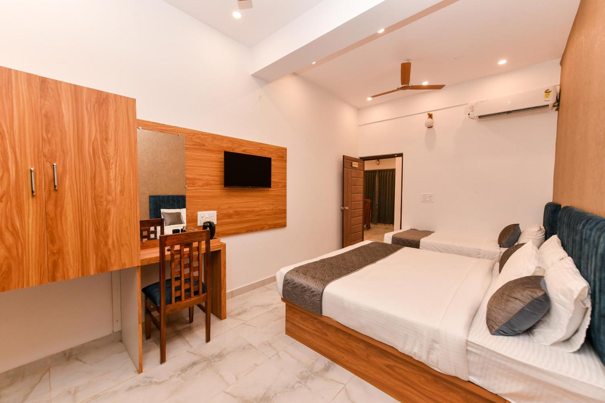 Hotel Shine International Mysore Exterior photo